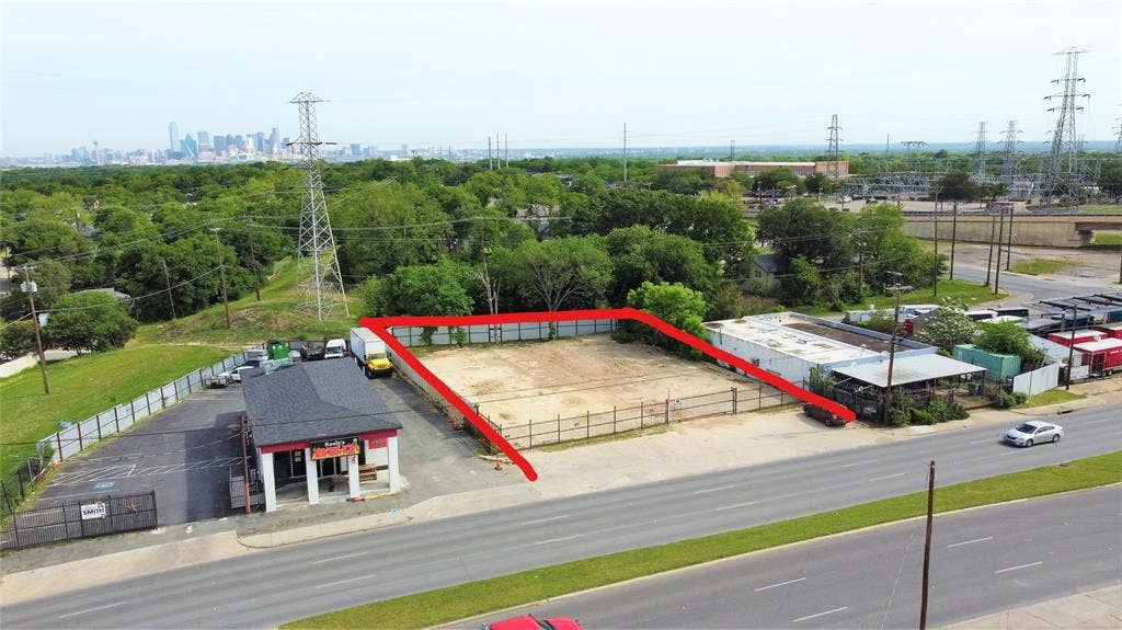 1231 E Illinois Avenue, Dallas, TX 75216 1231 E Illinois Avenue, Dallas, TX 75216