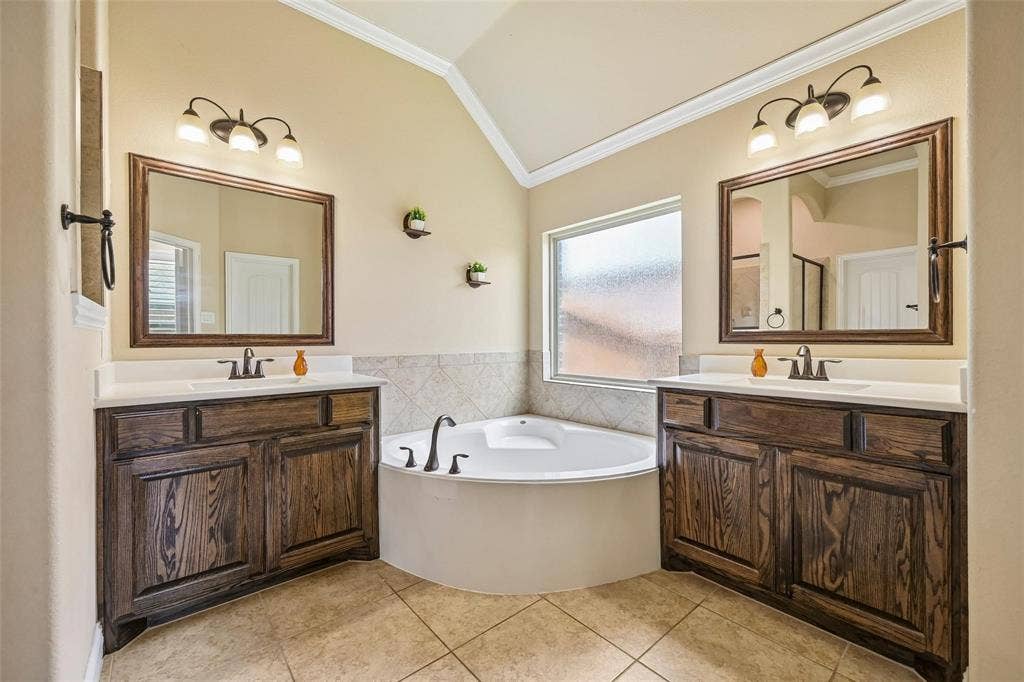 9655 Corinth Lane, Frisco, TX 75035