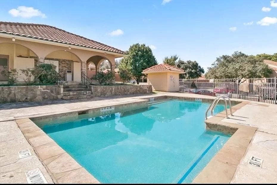 4217 Tierra, Irving, TX 75038 4217 Tierra, Irving, TX 75038
