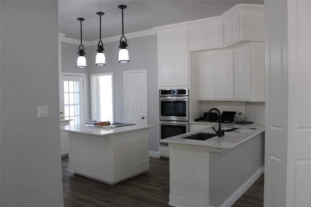 1601 VILLAGE Trail, Keller, TX 76248 1601 VILLAGE Trail, Keller, TX 76248
