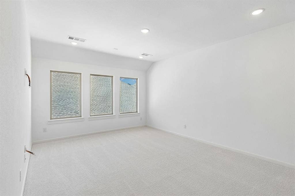 1820 Vetiver Glow Drive, Celina, TX 75009 Lots of family fun time is waiting to be had in this spacious, light filled game room!