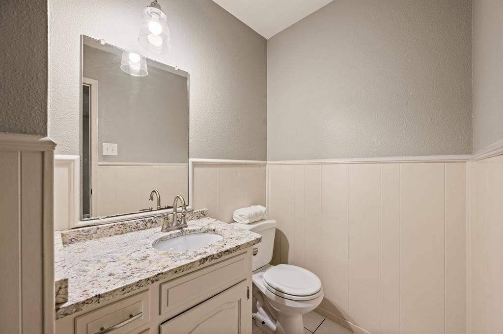 1608 Delta Drive, Arlington, TX 76012 1608 Delta Drive, Arlington, TX 76012