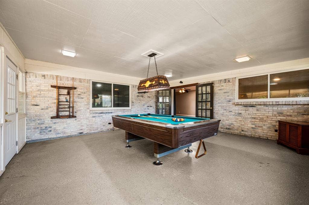 1608 Delta Drive, Arlington, TX 76012 1608 Delta Drive, Arlington, TX 76012