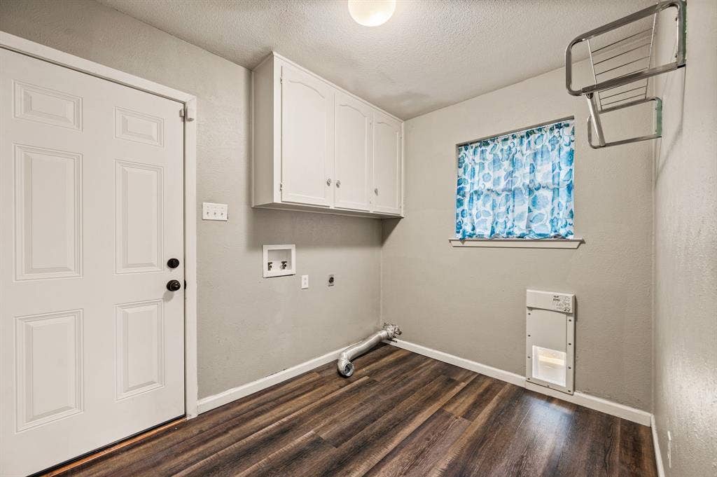1608 Delta Drive, Arlington, TX 76012 1608 Delta Drive, Arlington, TX 76012