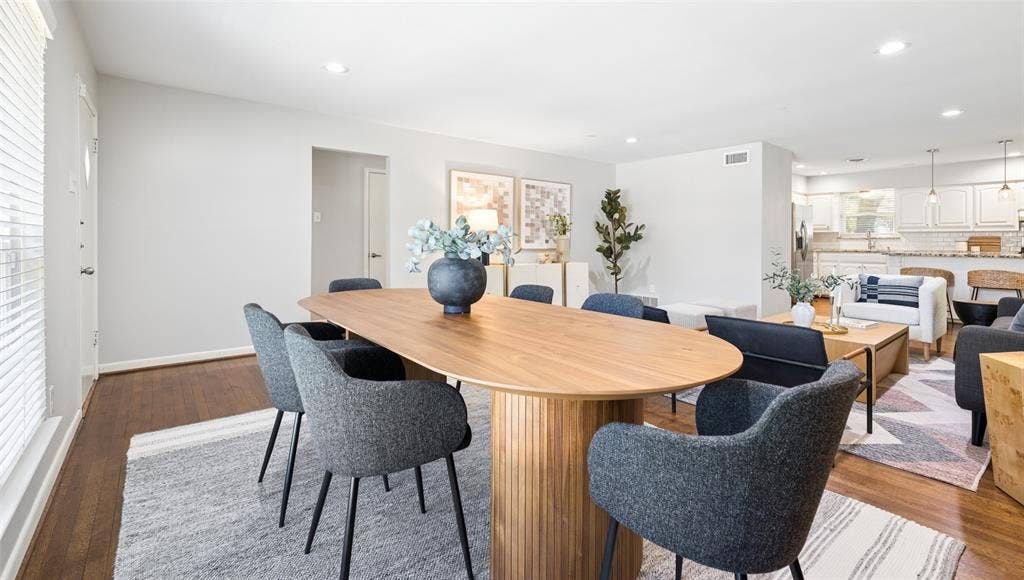 2546 Telegraph Avenue, Dallas, TX 75228 Open concept