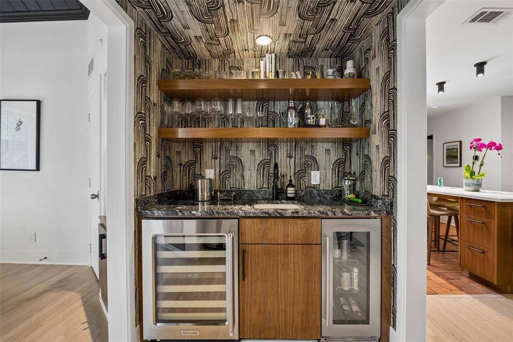 5343 Southern Avenue, Dallas, TX 75209