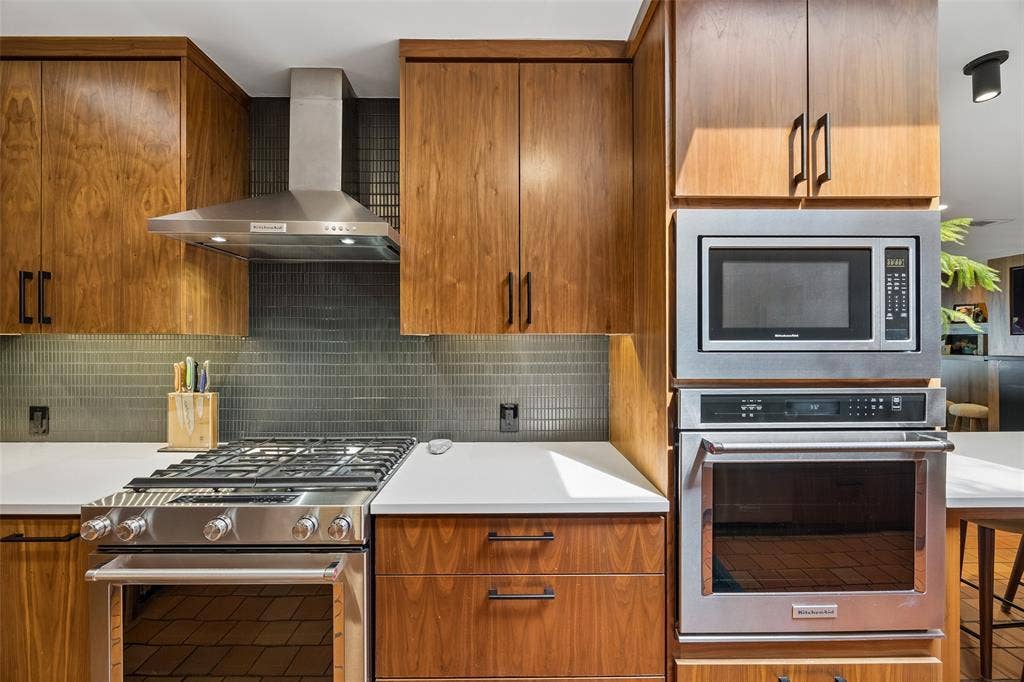 5343 Southern Avenue, Dallas, TX 75209