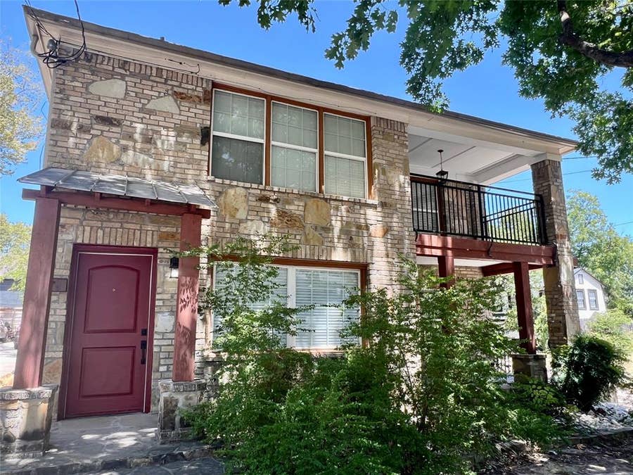 Property photo for 6017 La Vista Drive, Dallas, TX