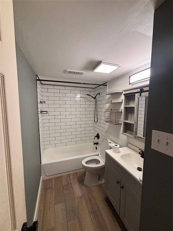 7402 Red Osier Road, Dallas, TX 75249 7402 Red Osier Road, Dallas, TX 75249