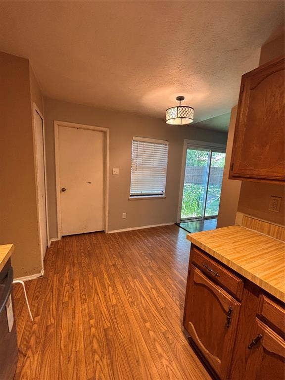 7402 Red Osier Road, Dallas, TX 75249 7402 Red Osier Road, Dallas, TX 75249