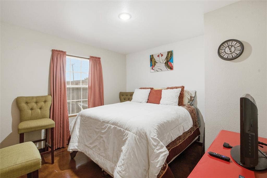 2900 Fitzhugh Avenue, Fort Worth, TX 76105 2900 Fitzhugh Avenue, Fort Worth, TX 76105