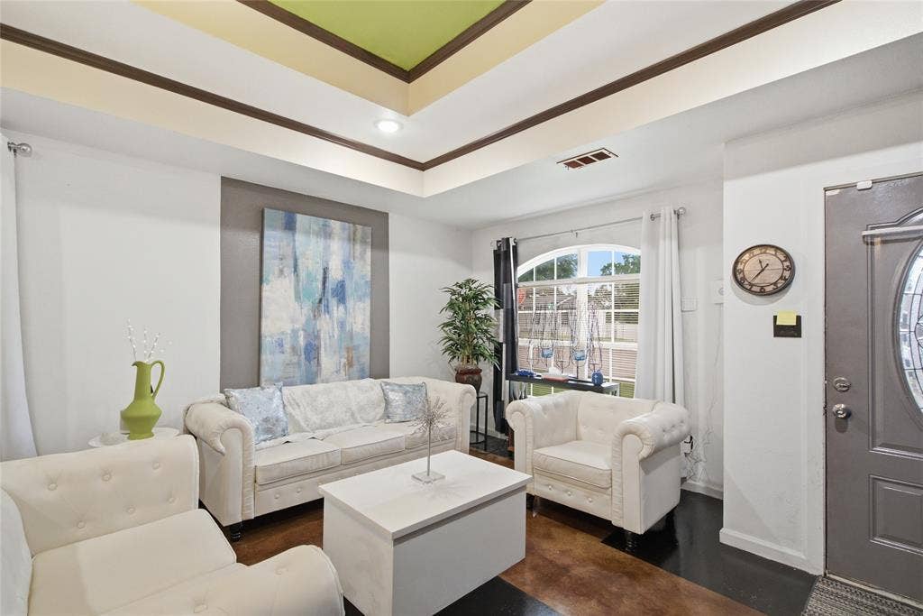 2900 Fitzhugh Avenue, Fort Worth, TX 76105 2900 Fitzhugh Avenue, Fort Worth, TX 76105