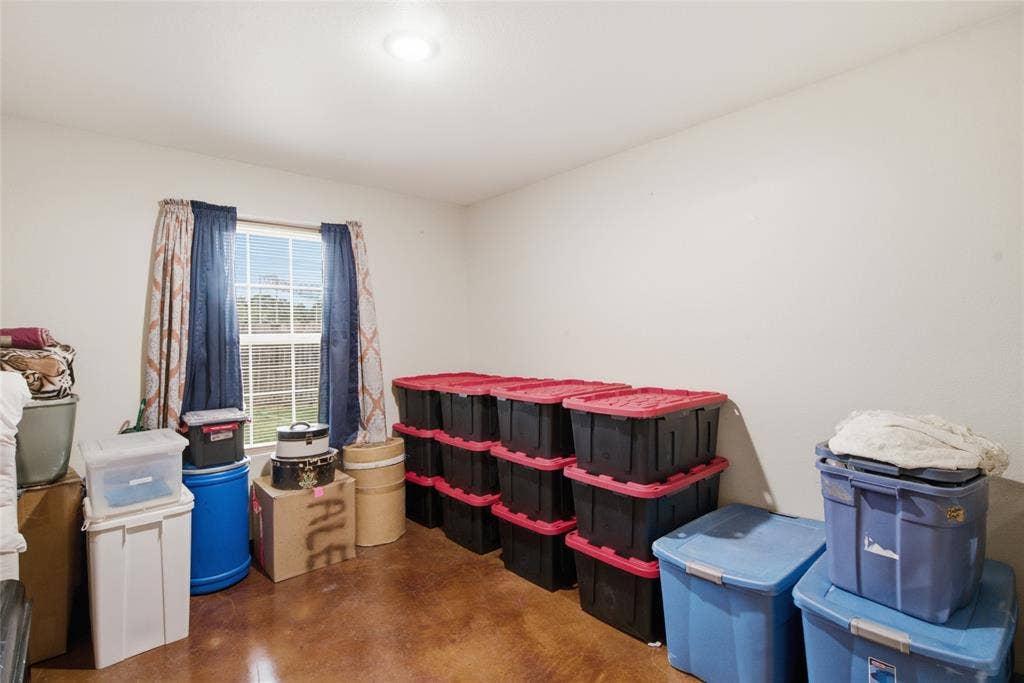 2900 Fitzhugh Avenue, Fort Worth, TX 76105 2900 Fitzhugh Avenue, Fort Worth, TX 76105