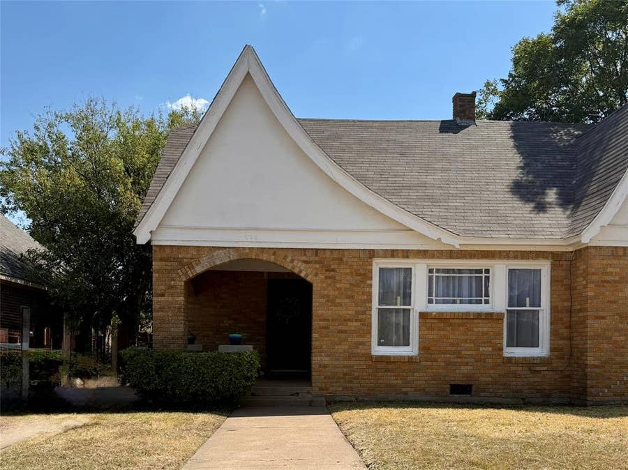 Property photo for 944 Marion Avenue, Fort Worth, TX