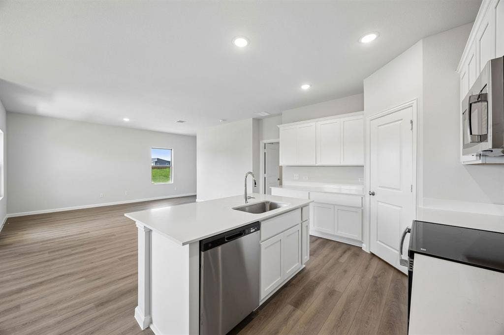 1223 Briar Street, Princeton, TX 75407 Representative (8)