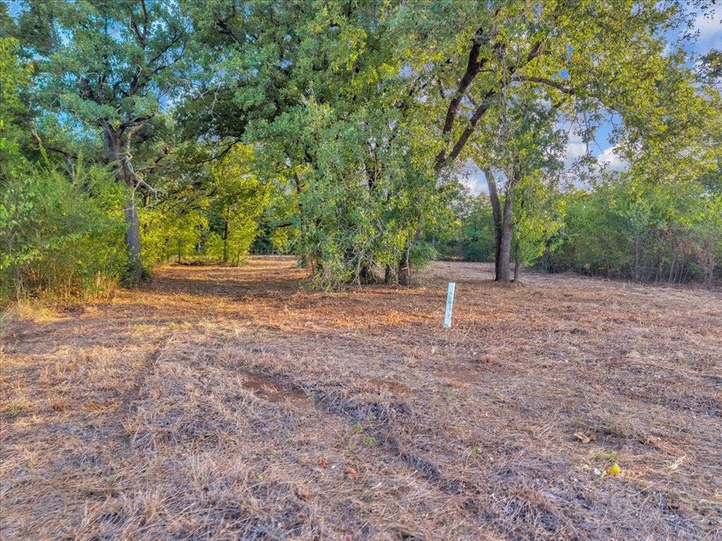 1709 Fox Lane, Burleson, TX 76028 1709 Fox Lane, Burleson, TX 76028