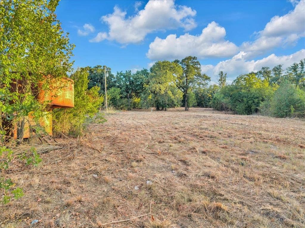 1709 Fox Lane, Burleson, TX 76028 1709 Fox Lane, Burleson, TX 76028
