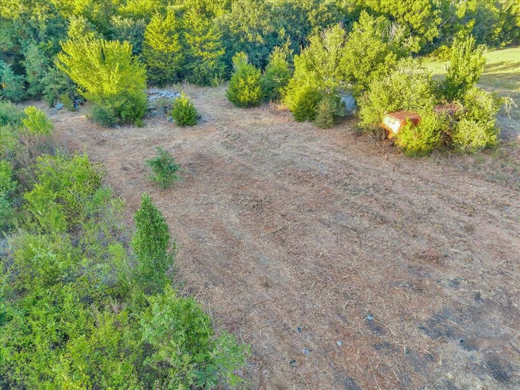 1709 Fox Lane, Burleson, TX 76028 1709 Fox Lane, Burleson, TX 76028