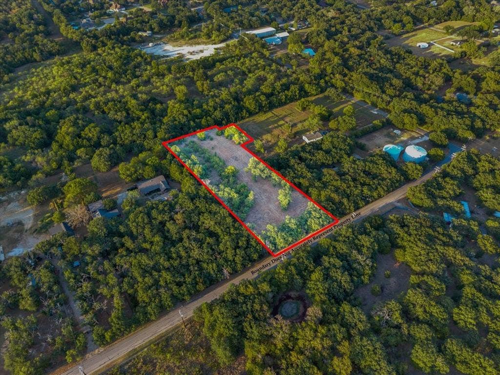1709 Fox Lane, Burleson, TX 76028 1709 Fox Lane, Burleson, TX 76028