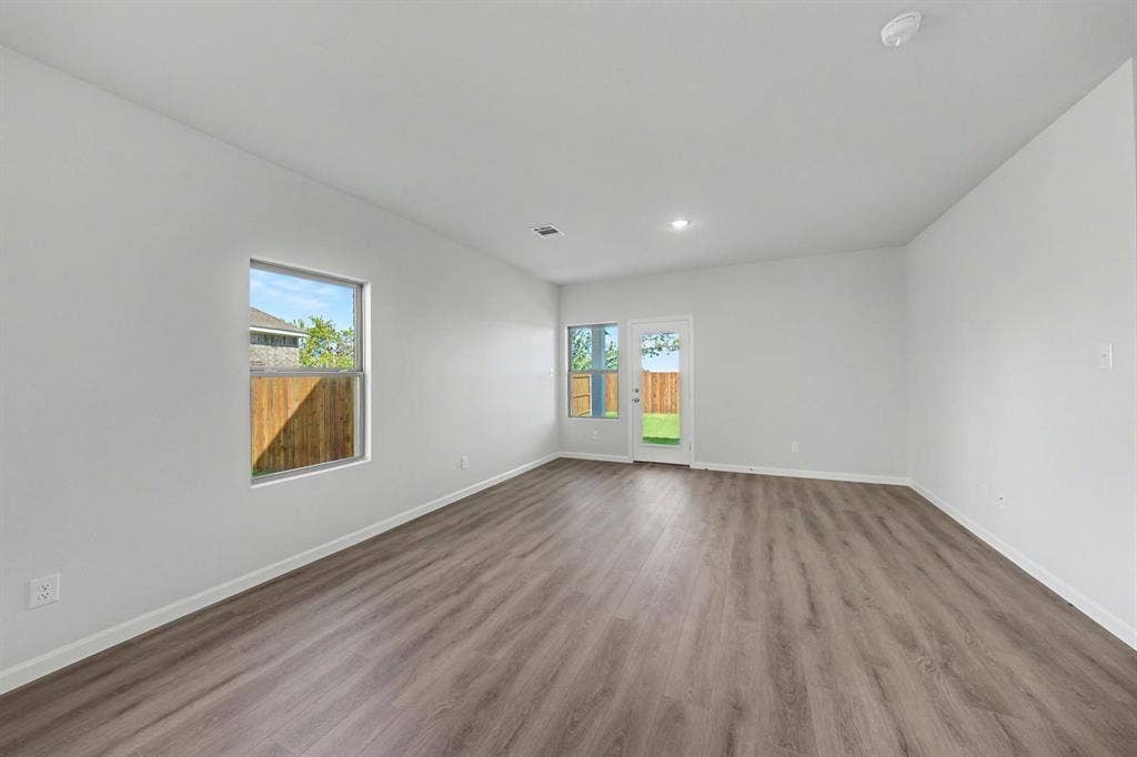 1207 Briar Street, Princeton, TX 75407 10-web-or-mls-DSC02023