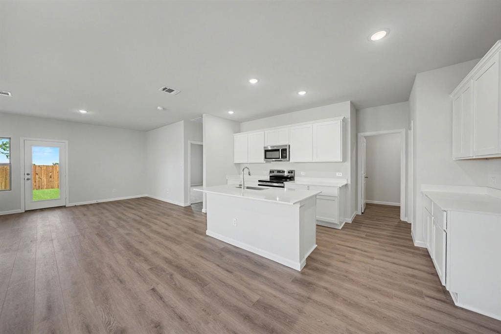 1207 Briar Street, Princeton, TX 75407 6-web-or-mls-DSC02008
