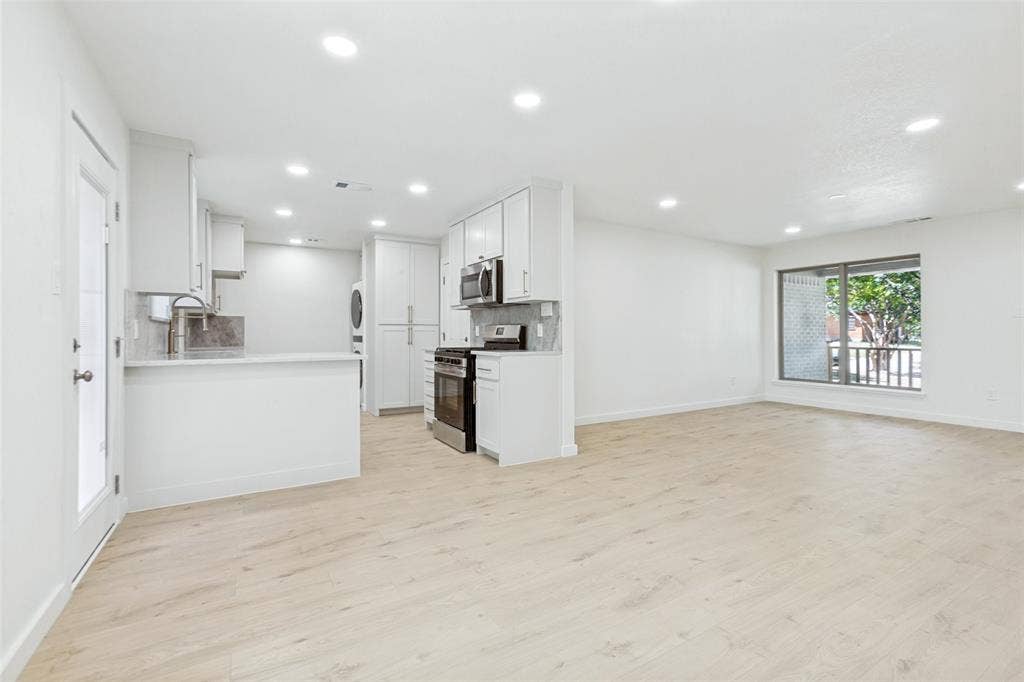 502 Rorary Drive, Richardson, TX 75081 502 Rorary Drive, Richardson, TX 75081