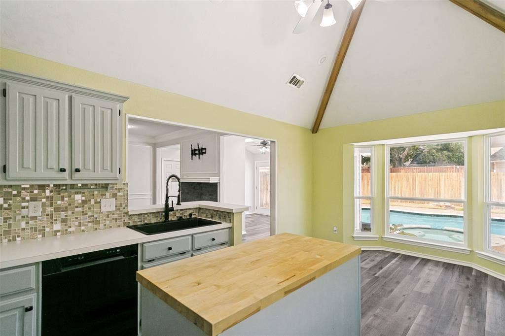 1015 Merribrook Lane, Allen, TX 75002 1015 Merribrook Lane, Allen, TX 75002