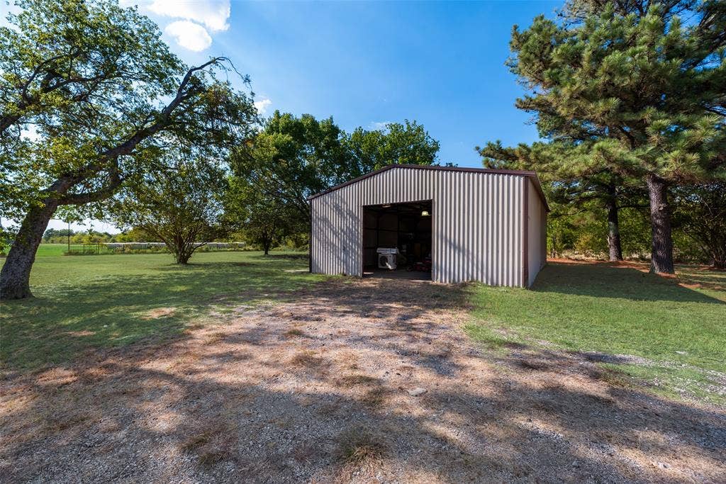 17450 Fm 2613, Kemp, TX 75143 17450 Fm 2613, Kemp, TX 75143