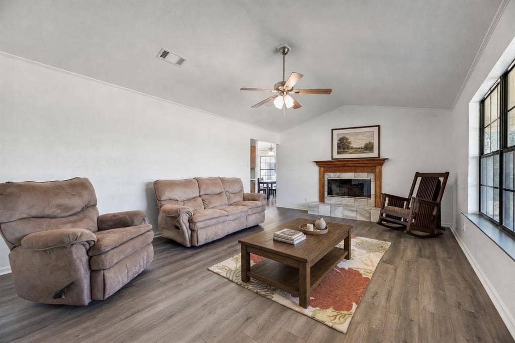 17450 Fm 2613, Kemp, TX 75143 Virtually Staged