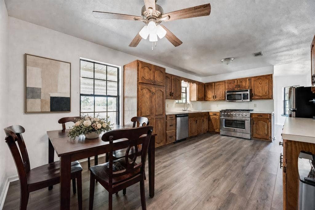 17450 Fm 2613, Kemp, TX 75143 17450 Fm 2613, Kemp, TX 75143