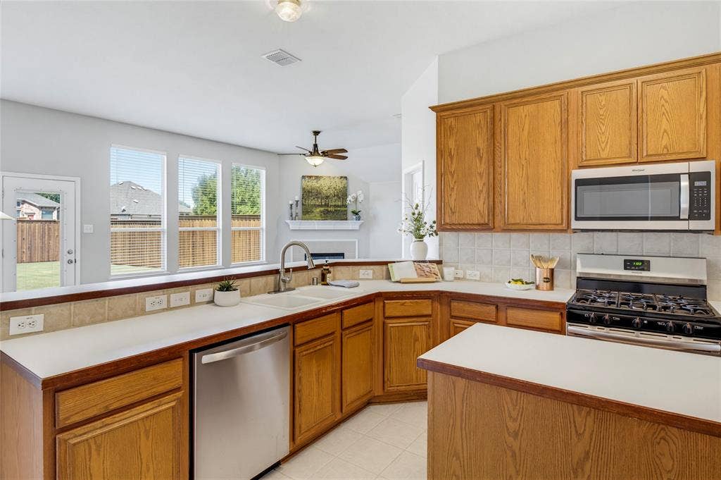 3408 Loblolly Lane, McKinney, TX 75070 3408 Loblolly Lane, McKinney, TX 75070