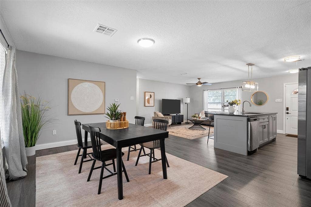 833 N 60th Street, Waco, TX 76710 833 N 60th Street, Waco, TX 76710