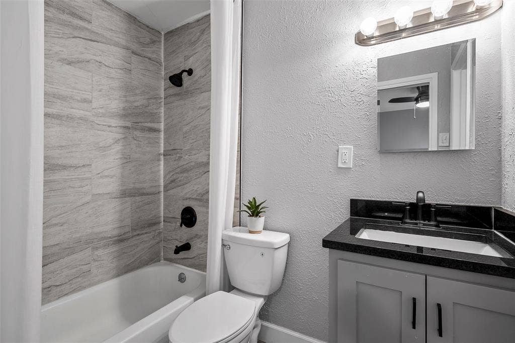 833 N 60th Street, Waco, TX 76710 833 N 60th Street, Waco, TX 76710