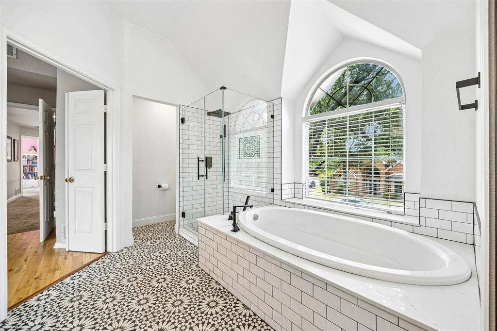 5410 Mill Run Drive, McKinney, TX 75072 5410 Mill Run Drive, McKinney, TX 75072
