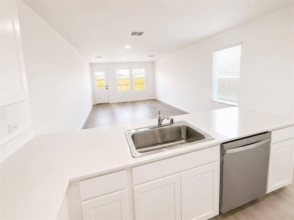 608 Sandhill Crane Lane, Princeton, TX 75407 608 Sandhill Crane Lane, Princeton, TX 75407