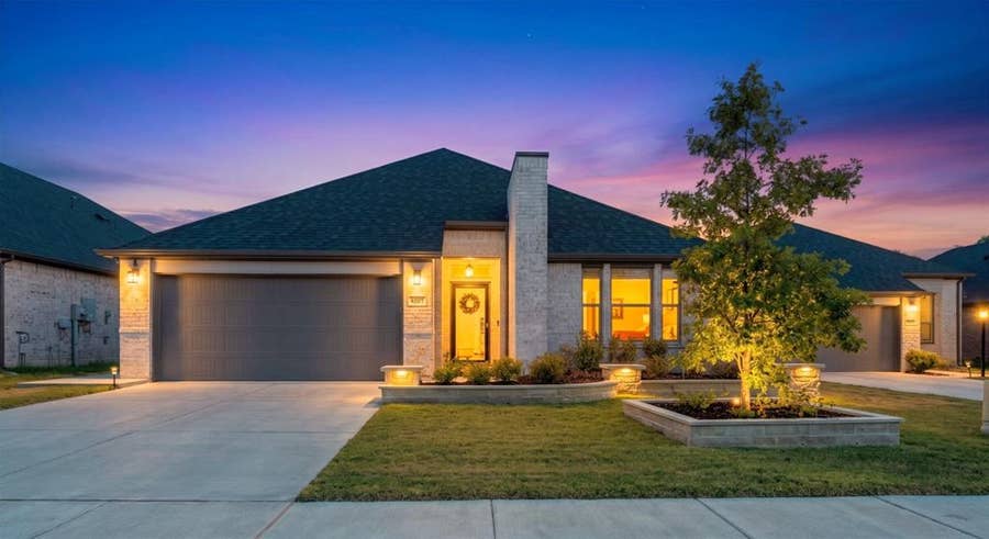 Property photo for 4007 Belton Court, Farmersville, TX