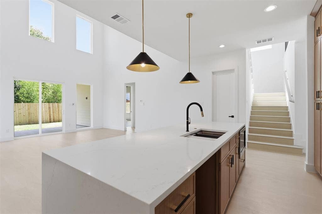 1414 Doyle Avenue, Dallas, TX 75203 1414 Doyle Avenue, Dallas, TX 75203