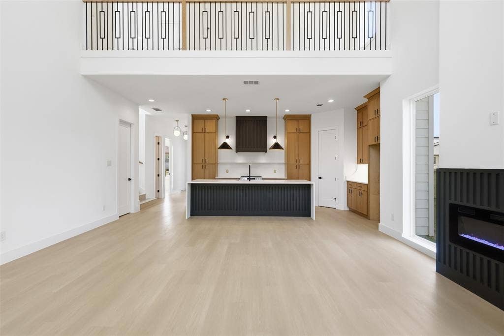 1414 Doyle Avenue, Dallas, TX 75203 1414 Doyle Avenue, Dallas, TX 75203