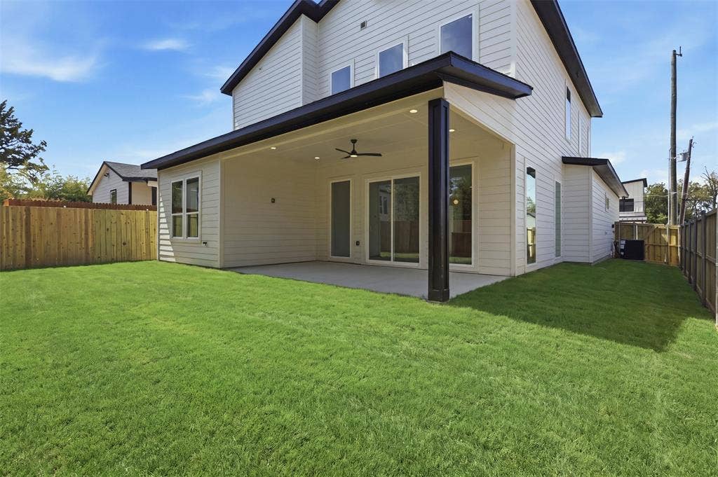 1414 Doyle Avenue, Dallas, TX 75203 1414 Doyle Avenue, Dallas, TX 75203