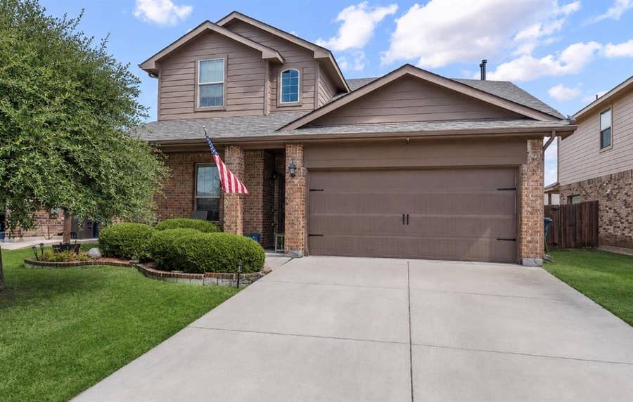 Property photo for 6352 Seagull Lane, Fort Worth, TX