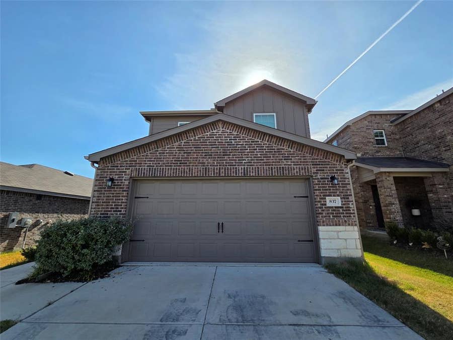 Property photo for 837 Breakwater Drive, Princeton, TX