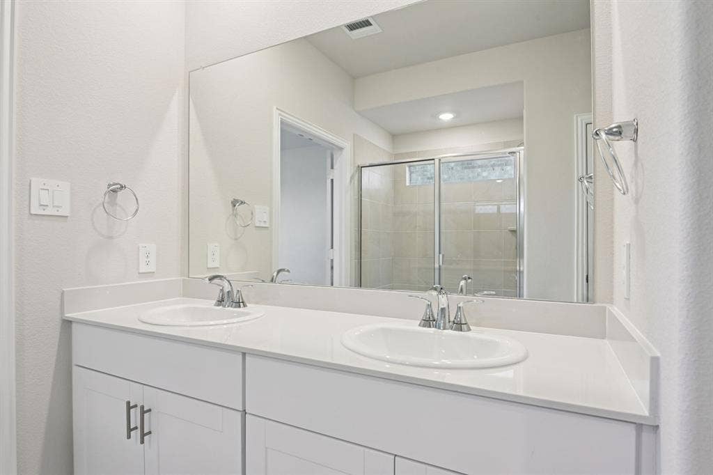 1581 Coldwater Way, Crandall, TX 75114 Photo is not of the actual home, but is an inspirational photo of builder’s model home and may depict options, furnishings, and/or decorator features that are not included.