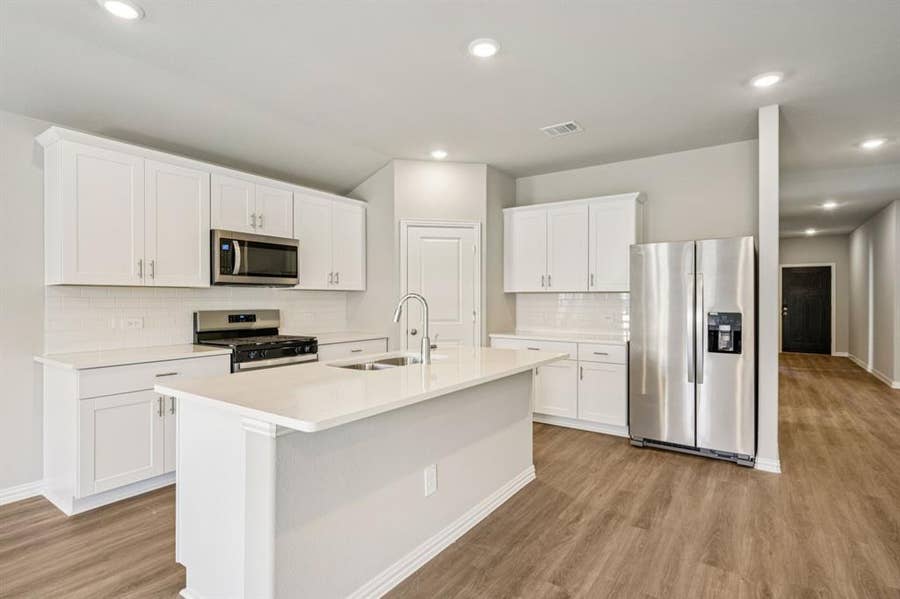 Property photo for 2111 Longchamp Lane, Seagoville, TX