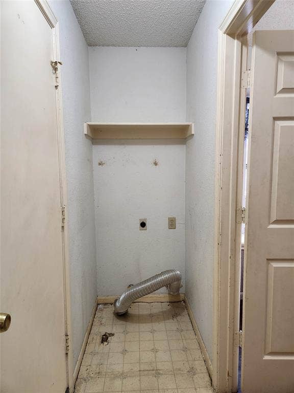 1629 Tuley Street, Cedar Hill, TX 75104 Laundry Dryer w/gas or electric connection