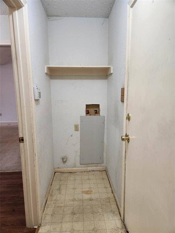 1629 Tuley Street, Cedar Hill, TX 75104 Laundry Washer