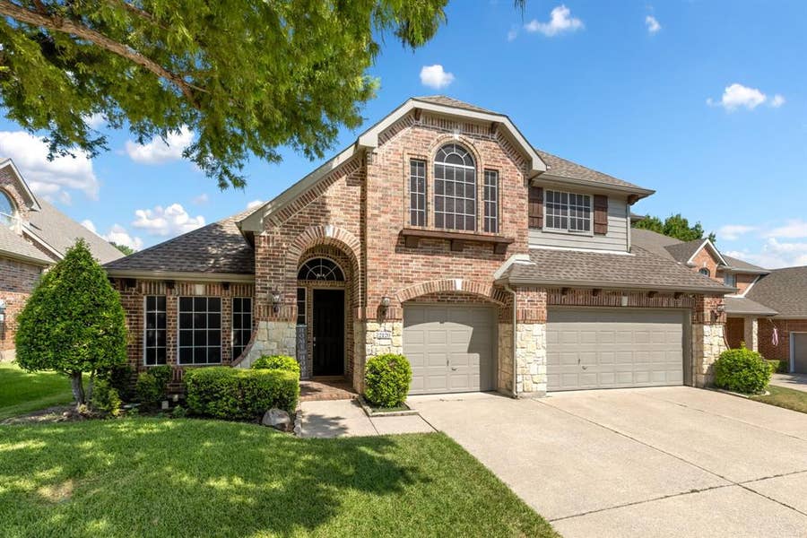 Property photo for 2120 Grayson Road, McKinney, TX