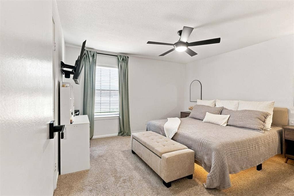 101 Clove Lane, Euless, TX 76039 101 Clove Lane, Euless, TX 76039