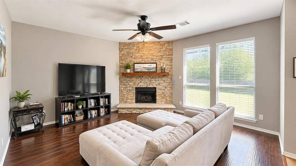 4024 Claymore Lane, Fort Worth, TX 76244 4024 Claymore Lane, Fort Worth, TX 76244