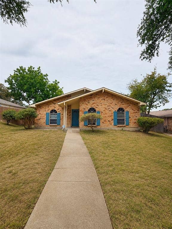 Property photo for 2937 Emberwood Drive, Garland, TX
