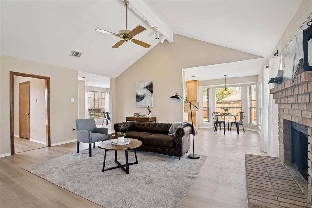 1400 Chicota Drive, Plano, TX 75023 1400 Chicota Drive, Plano, TX 75023
